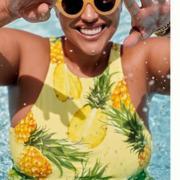 NEW Anthropologie Pineapple High-Neck One-Piece Swimsuit Size 1X - Picture 2 of 9